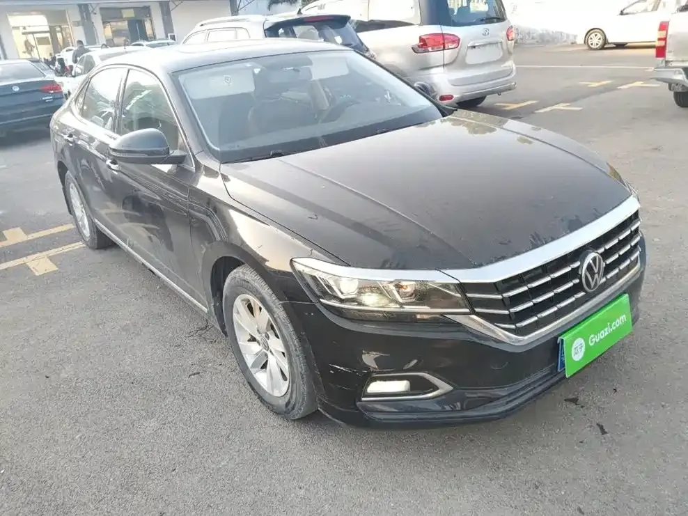 Volkswagen Passat — фото 9