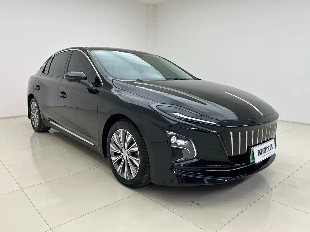 Hongqi E-QM5 — фото 3