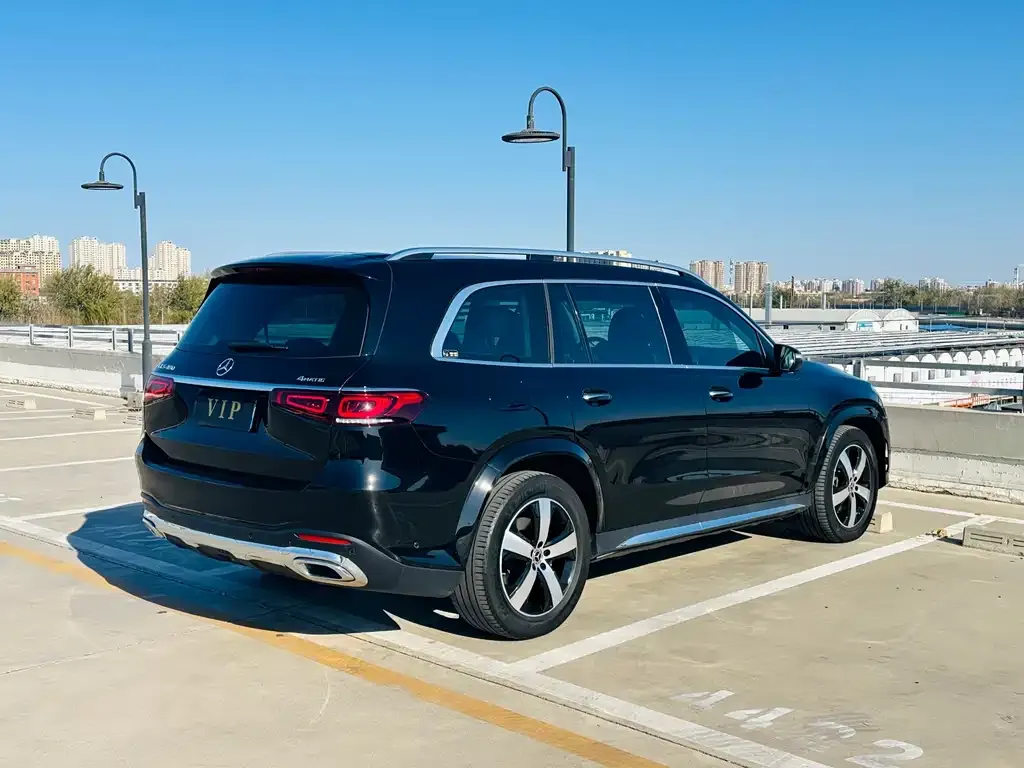 Mercedes-Benz GLS — фото 4