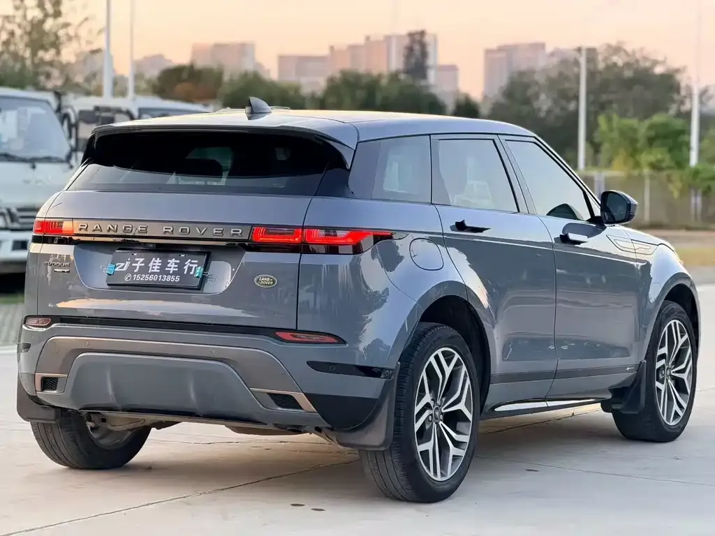 Land Rover Evoque — фото 4