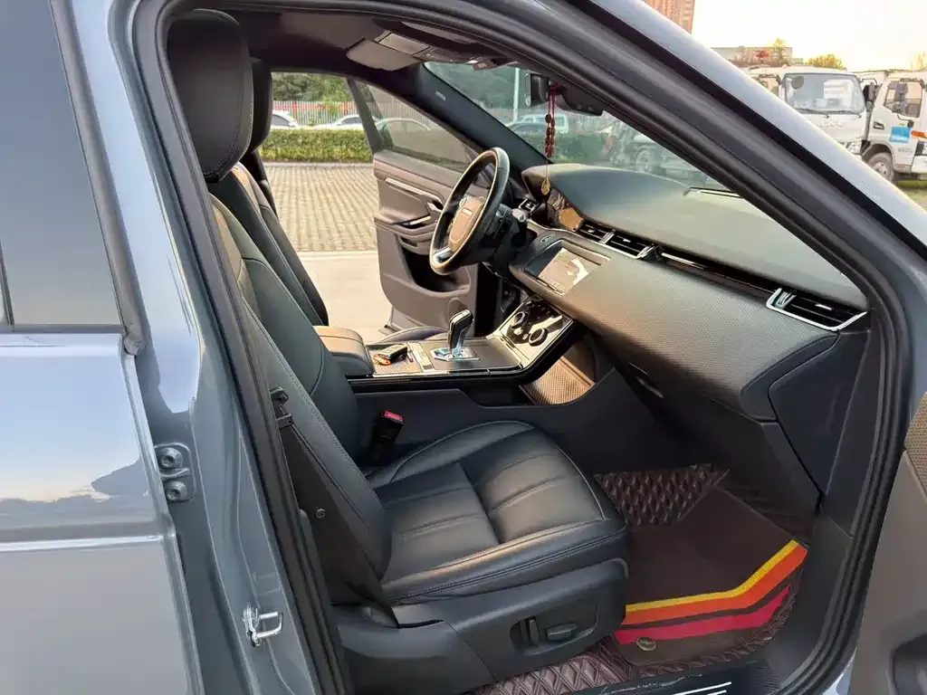 Land Rover Evoque — фото 9