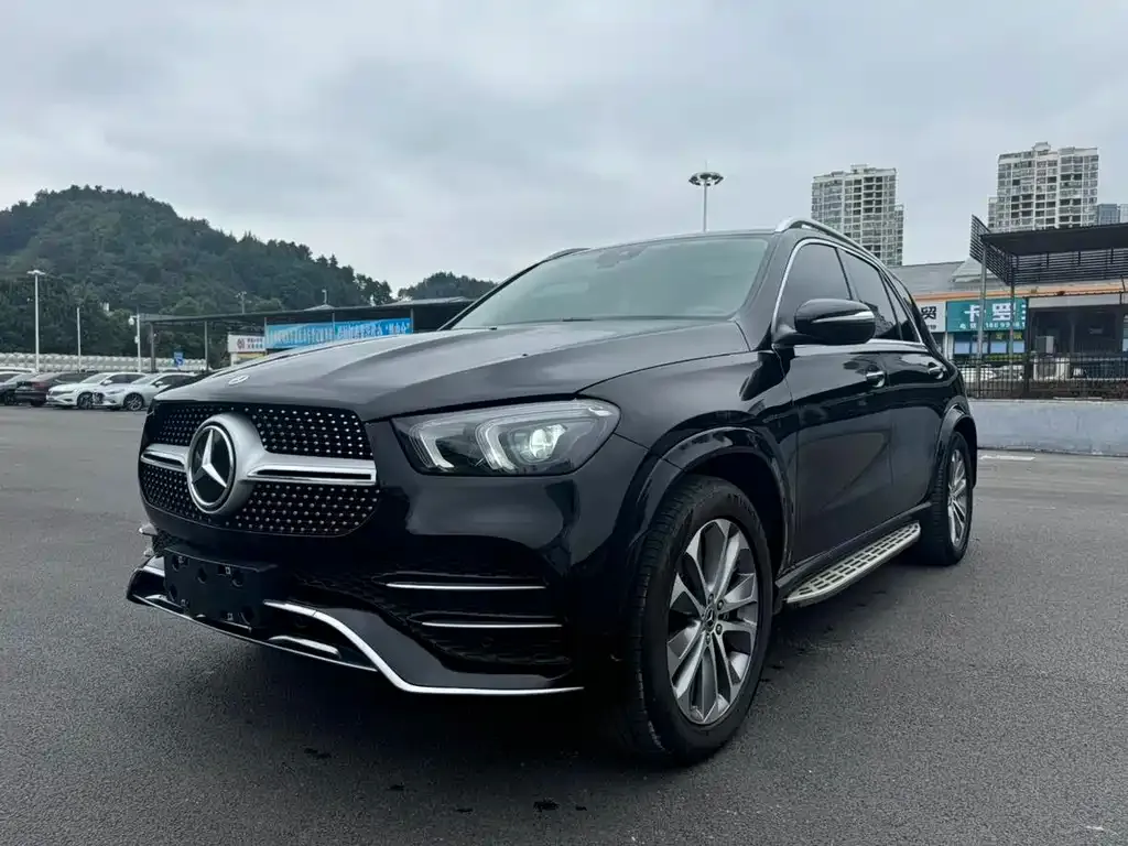 Mercedes-Benz GLE — фото 1