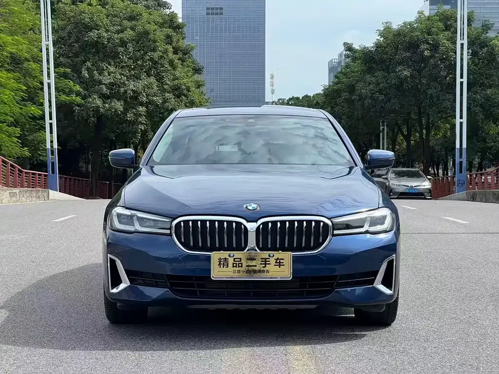 BMW 5 Series — фото 2