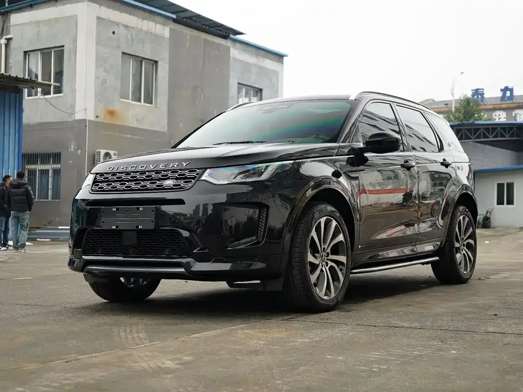 Land Rover Discovery Sport — фото 1