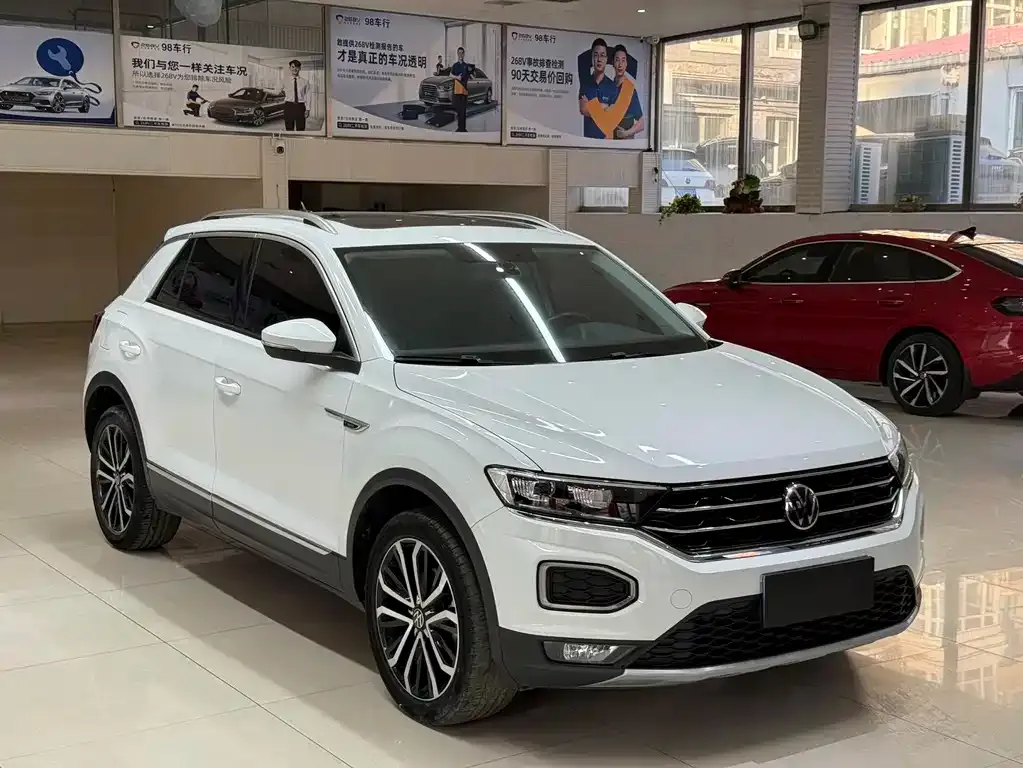 Volkswagen T-Roc — фото 3