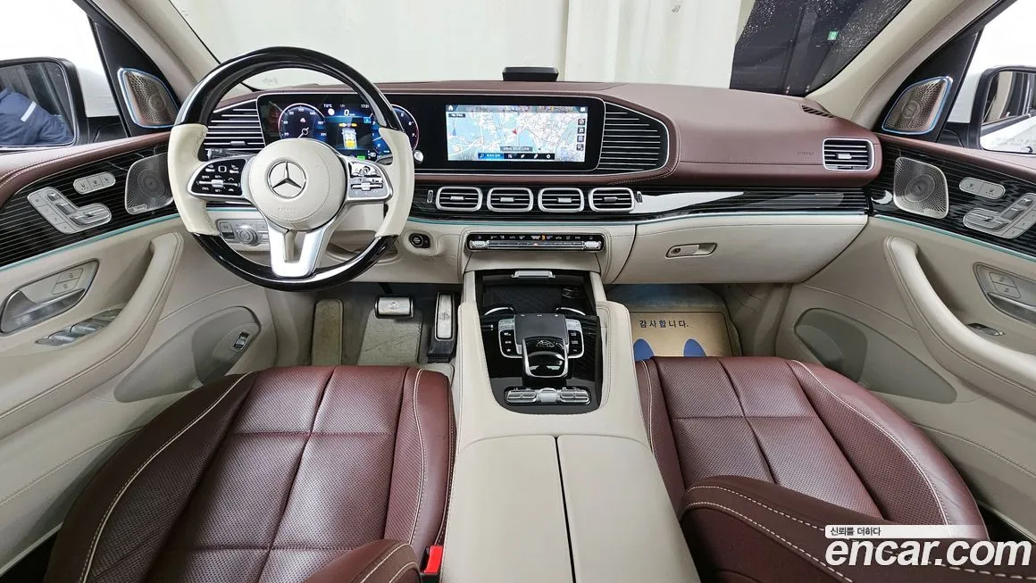 Mercedes-Benz GLS-Class — фото 7
