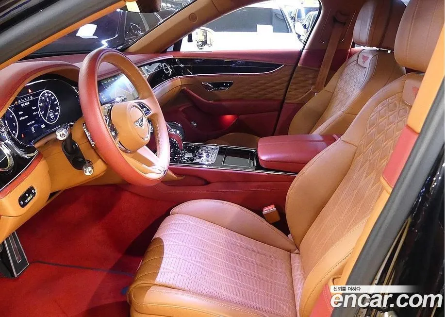 Bentley Flying Spur — фото 10