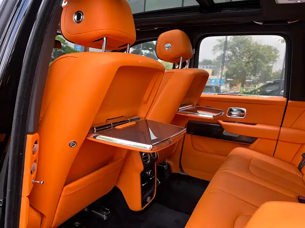 Rolls-Royce Cullinan — фото 6
