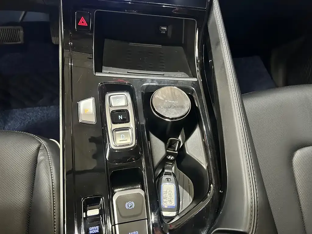 Hyundai Custo — фото 9