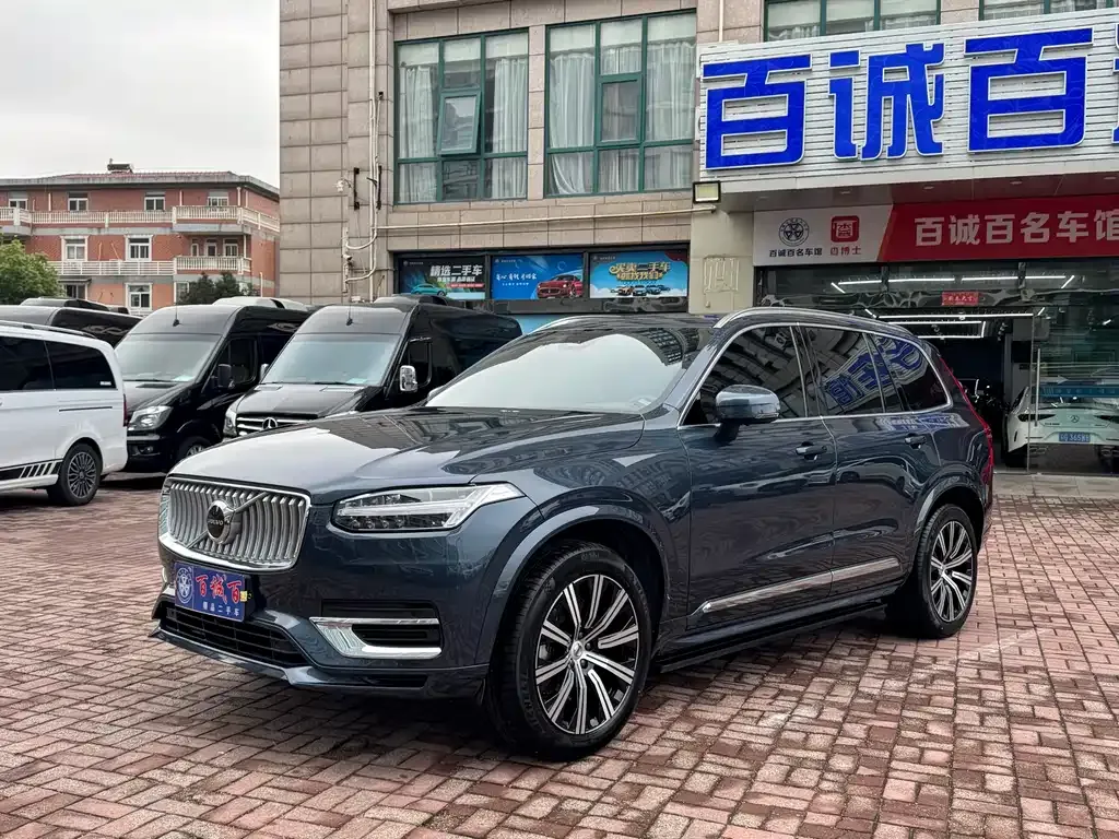 Volvo XC90 — фото 2