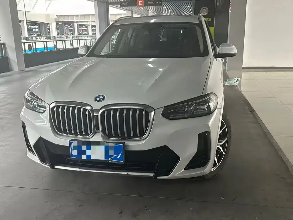 BMW X3 — фото 2