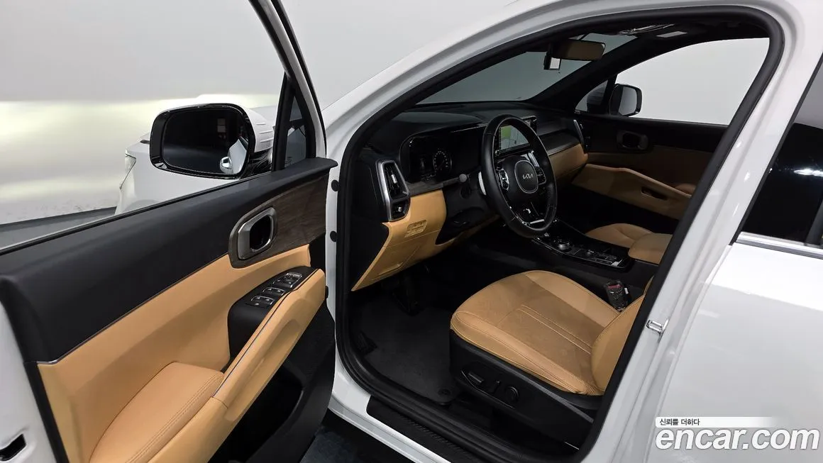 Kia Sorento — фото 10