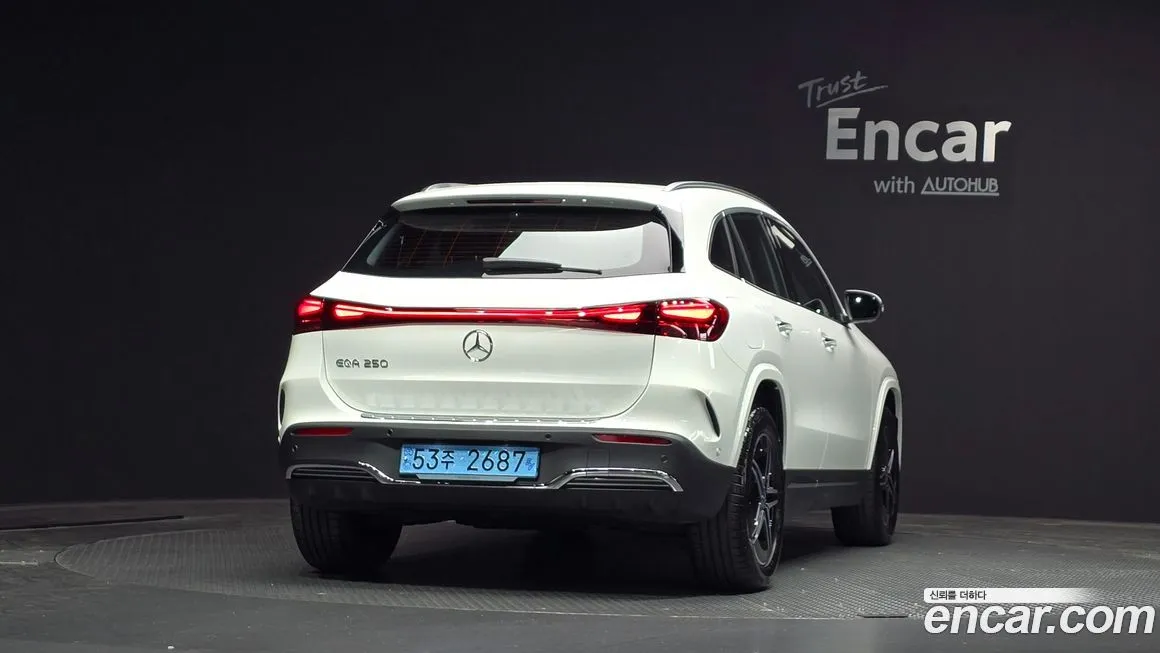 Mercedes-Benz EQA — фото 4