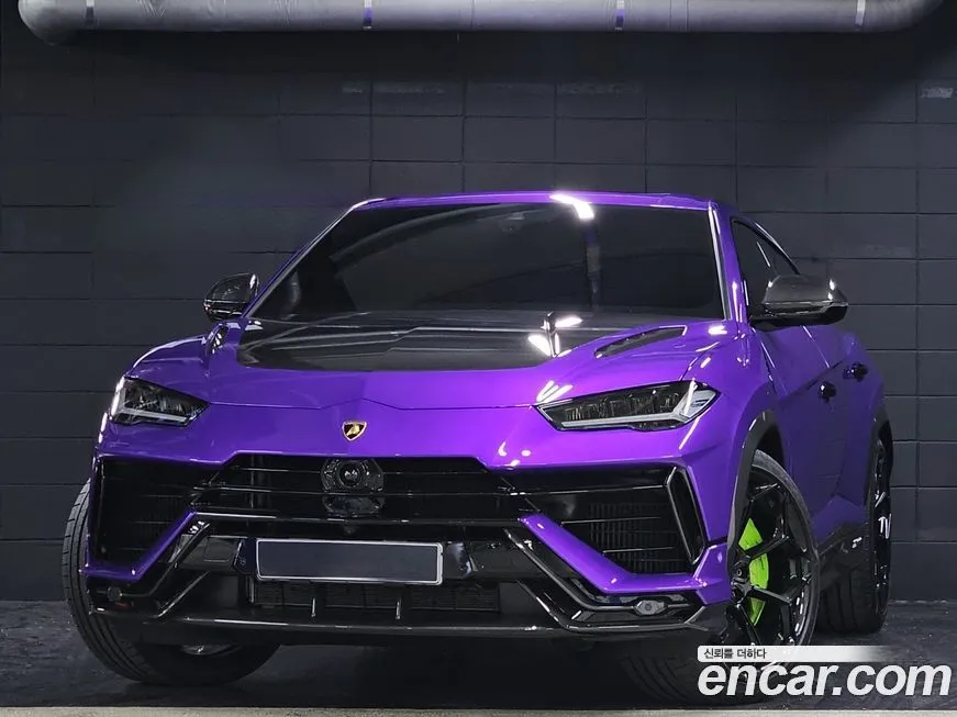 Lamborghini Urus — фото 1