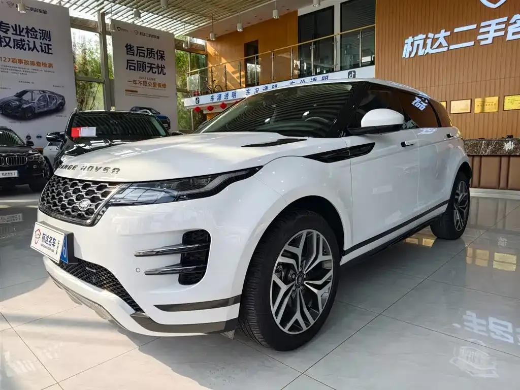 Land Rover Evoque — фото 1