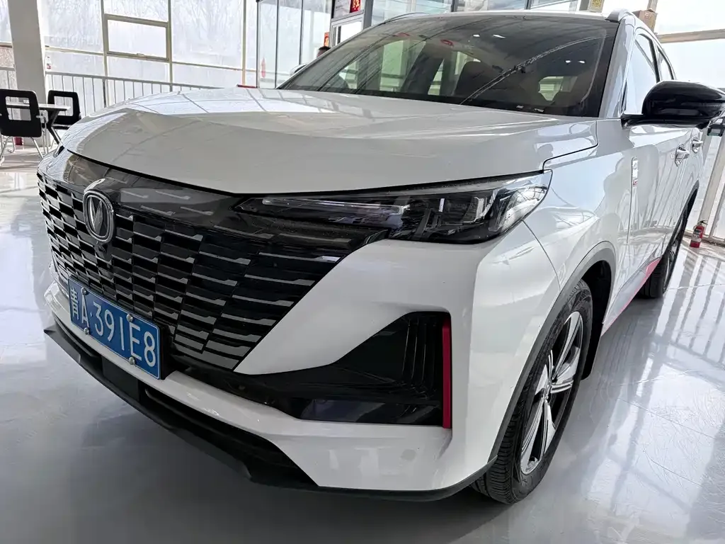 Changan CS55PLUS — фото 1