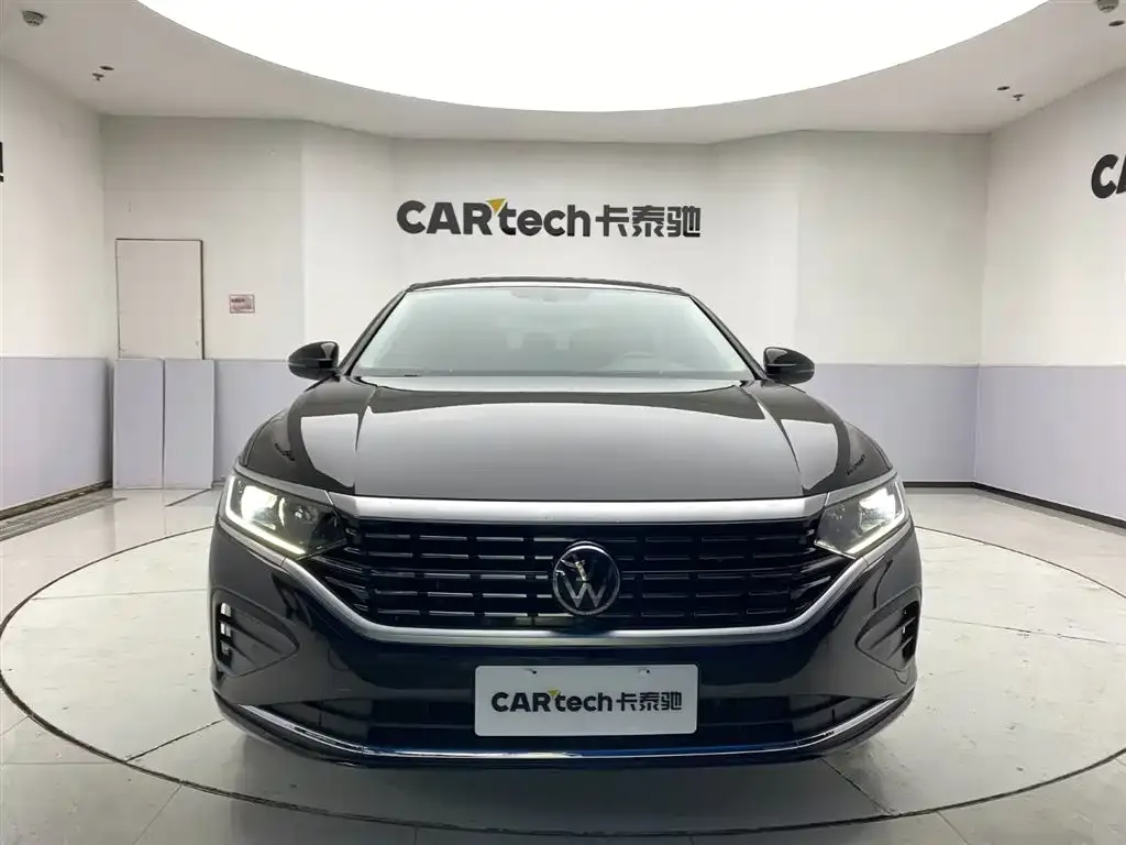 Volkswagen Passat — фото 3