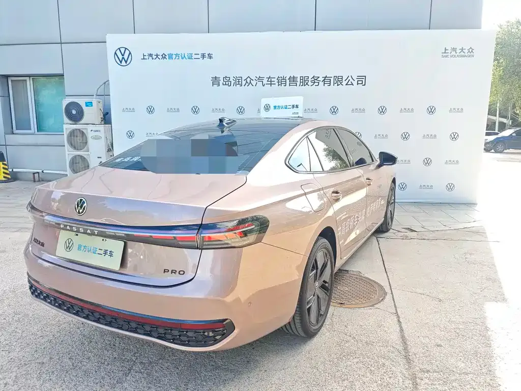 Volkswagen Passat — фото 2