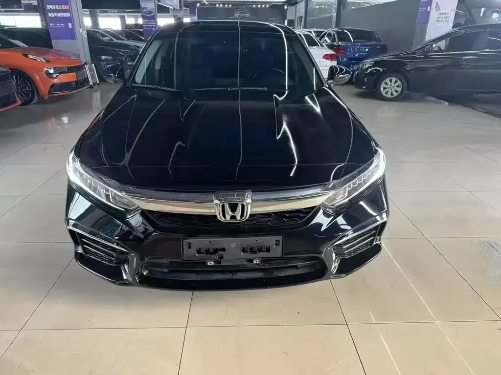 Honda Inspire — фото 1