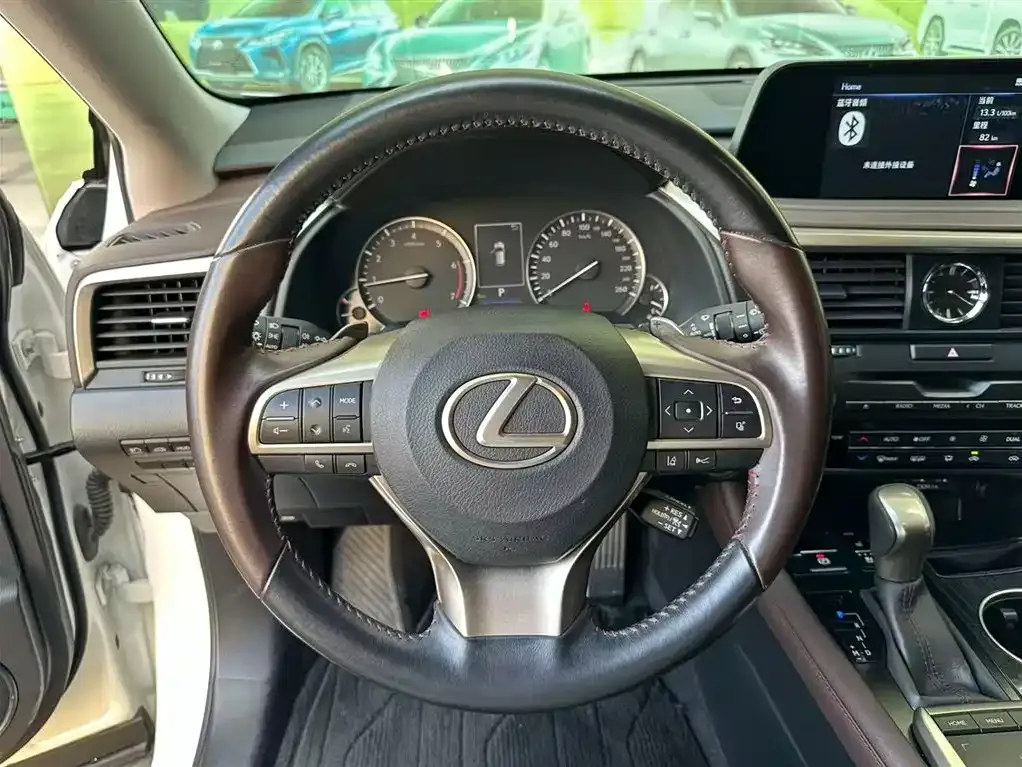 Lexus RX — фото 8