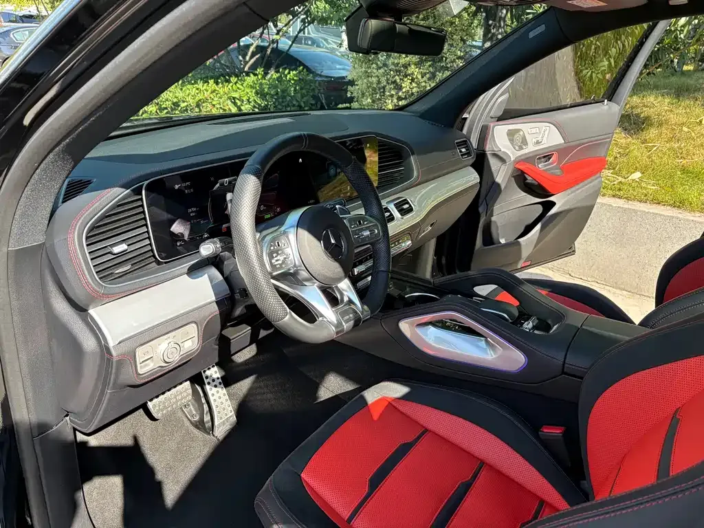 Mercedes-Benz GLE AMG — фото 9
