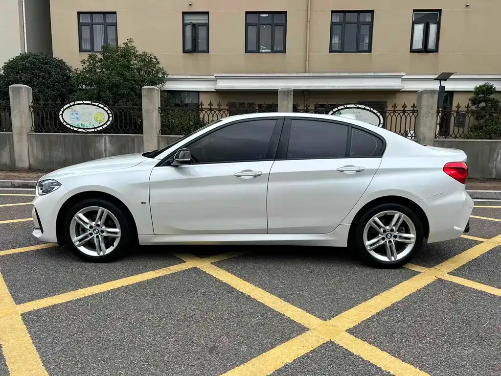 BMW 1 Series — фото 10