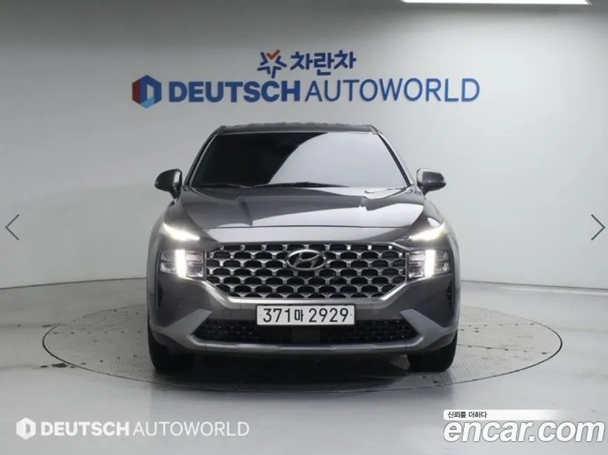 Hyundai Santafe — фото 1