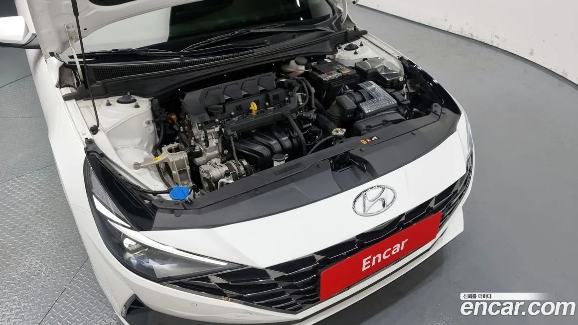 Hyundai AVANTE — фото 6