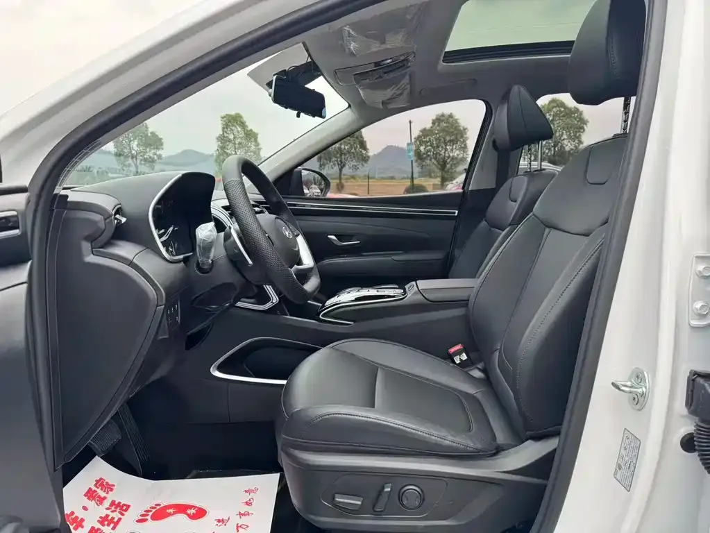 Hyundai Tucson — фото 9