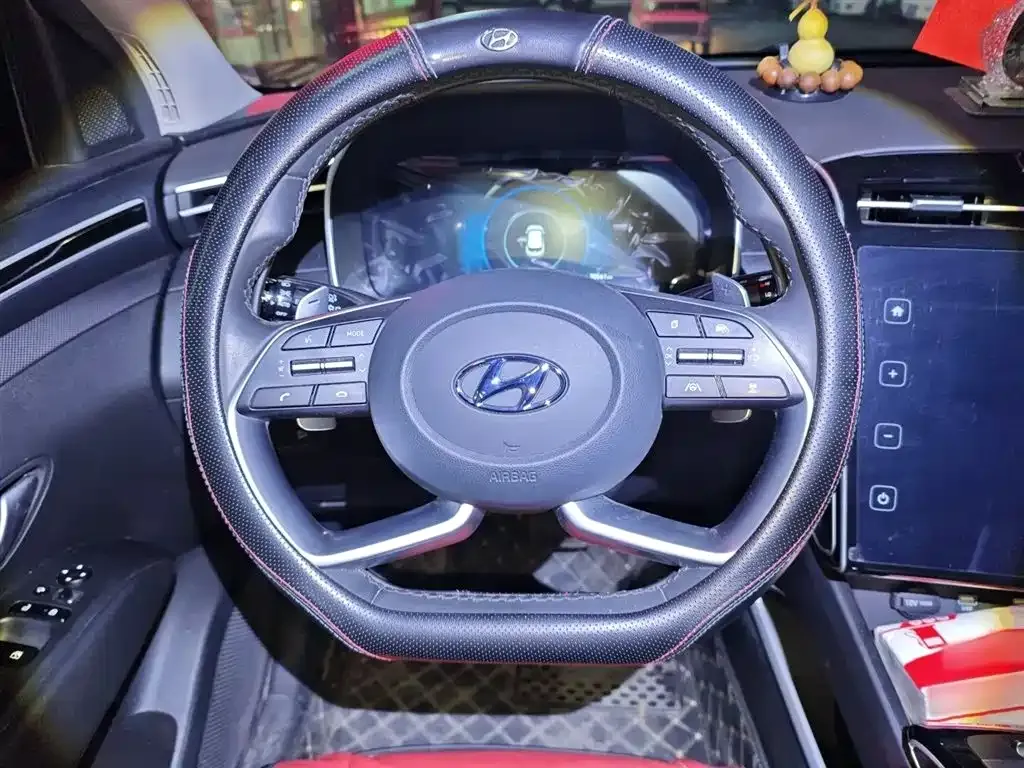 Hyundai Tucson — фото 3