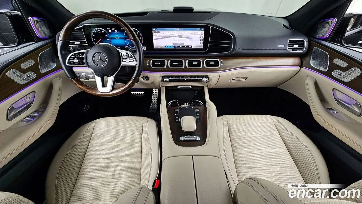 Mercedes-Benz GLS-Class — фото 7
