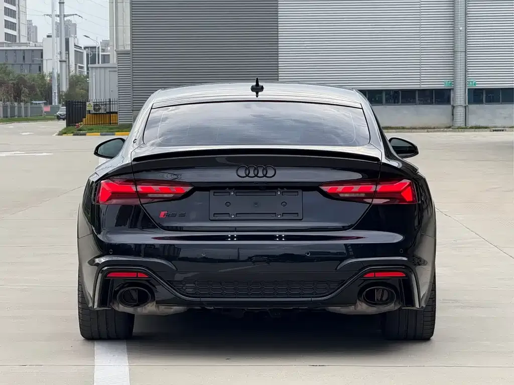 Audi RS 5 — фото 5
