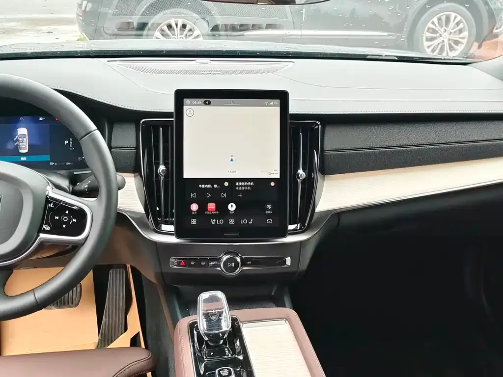 Volvo S90 — фото 2