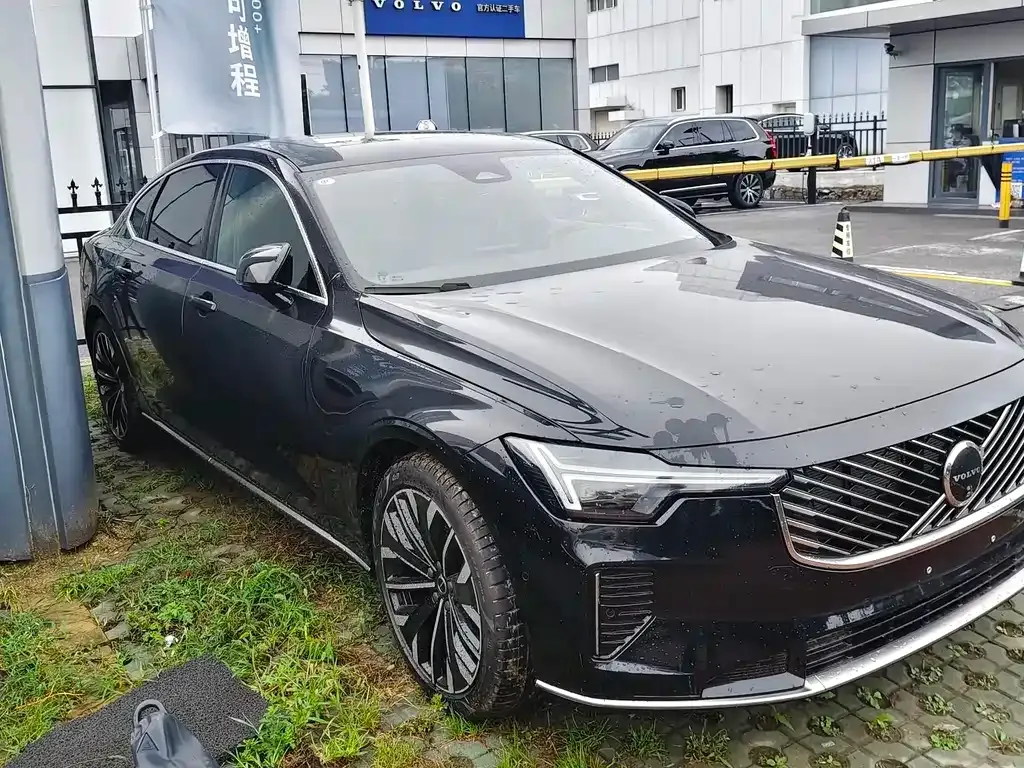 Volvo S90 — фото 6