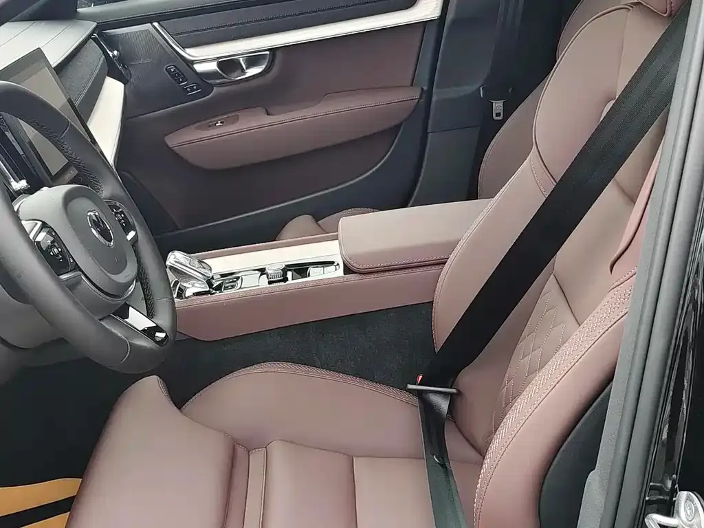 Volvo S90 — фото 8