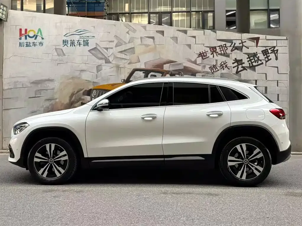 Mercedes-Benz GLA — фото 3