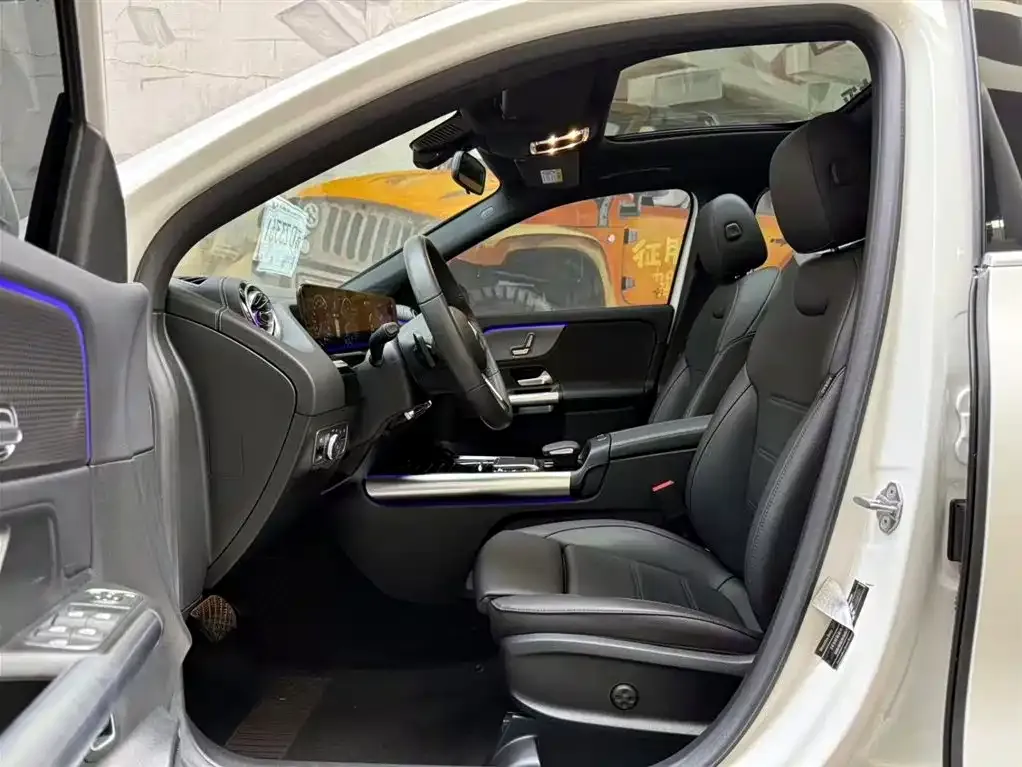 Mercedes-Benz GLA — фото 9