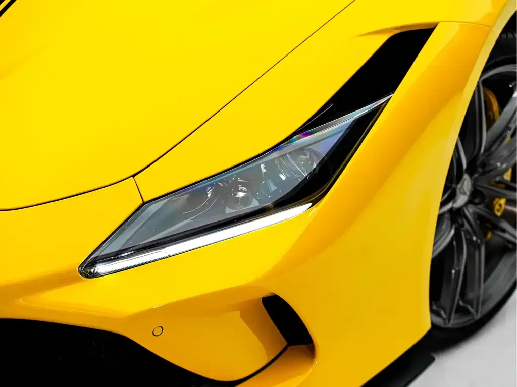 Ferrari F8 — фото 9