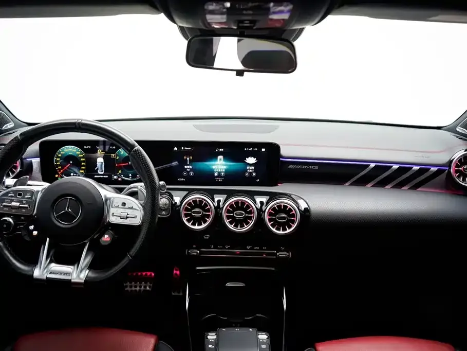 Mercedes-Benz A-Class AMG — фото 3