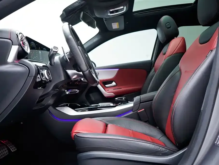 Mercedes-Benz A-Class AMG — фото 5