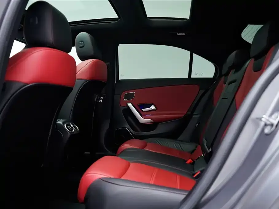 Mercedes-Benz A-Class AMG — фото 6