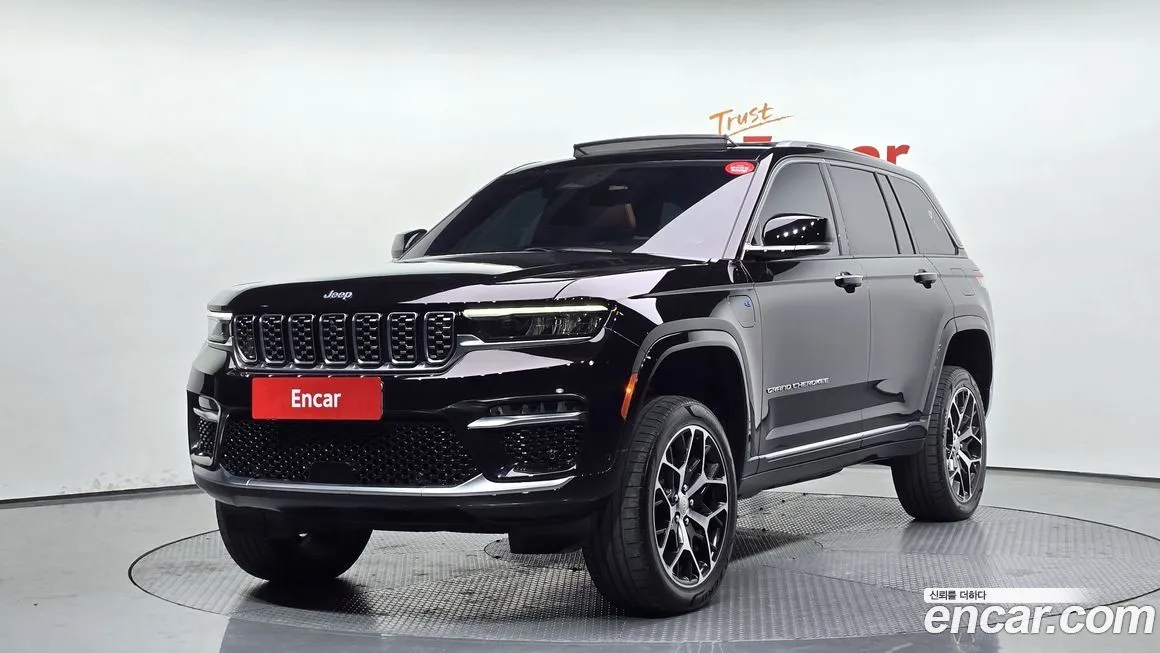 Jeep Cherokee — фото 1