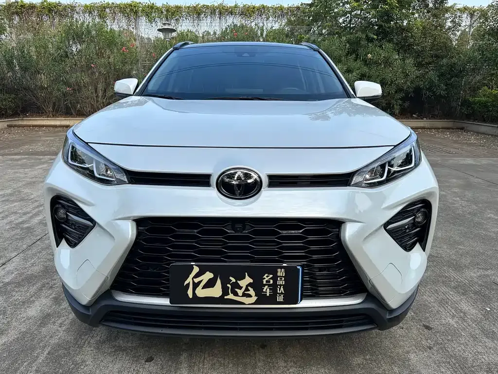 Toyota Wildlander — фото 2