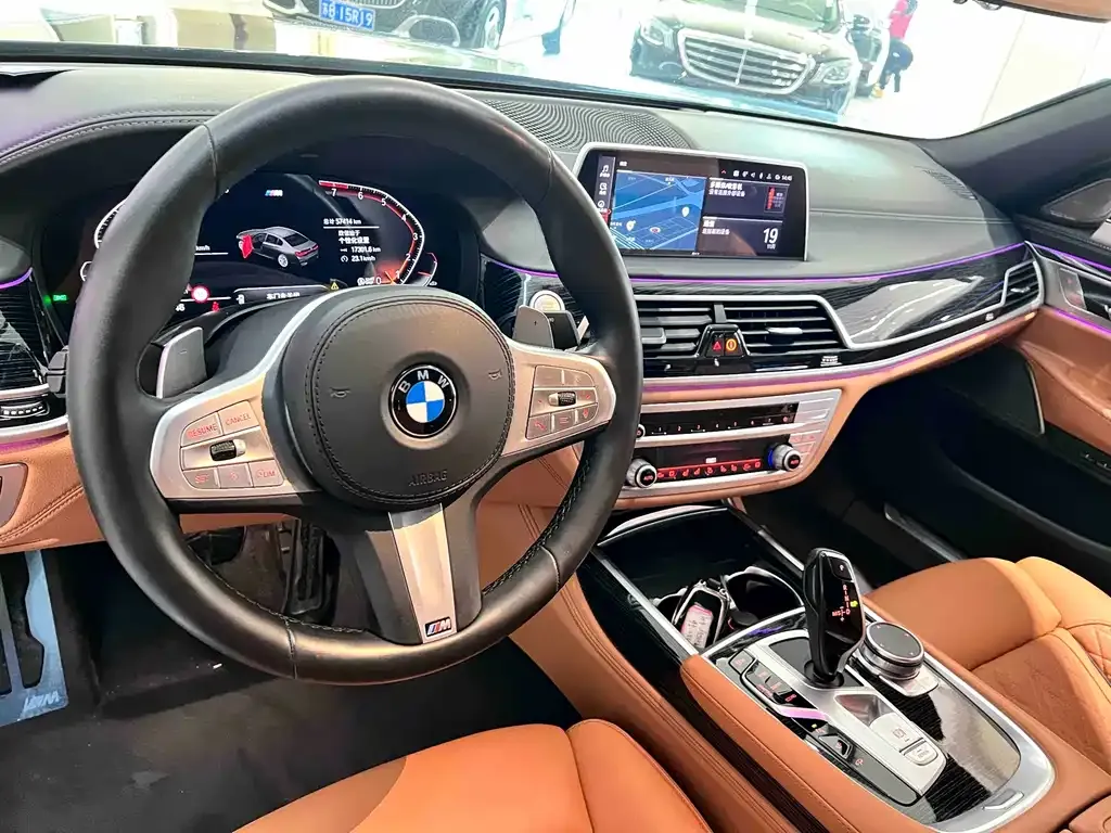 BMW 7 Series — фото 5