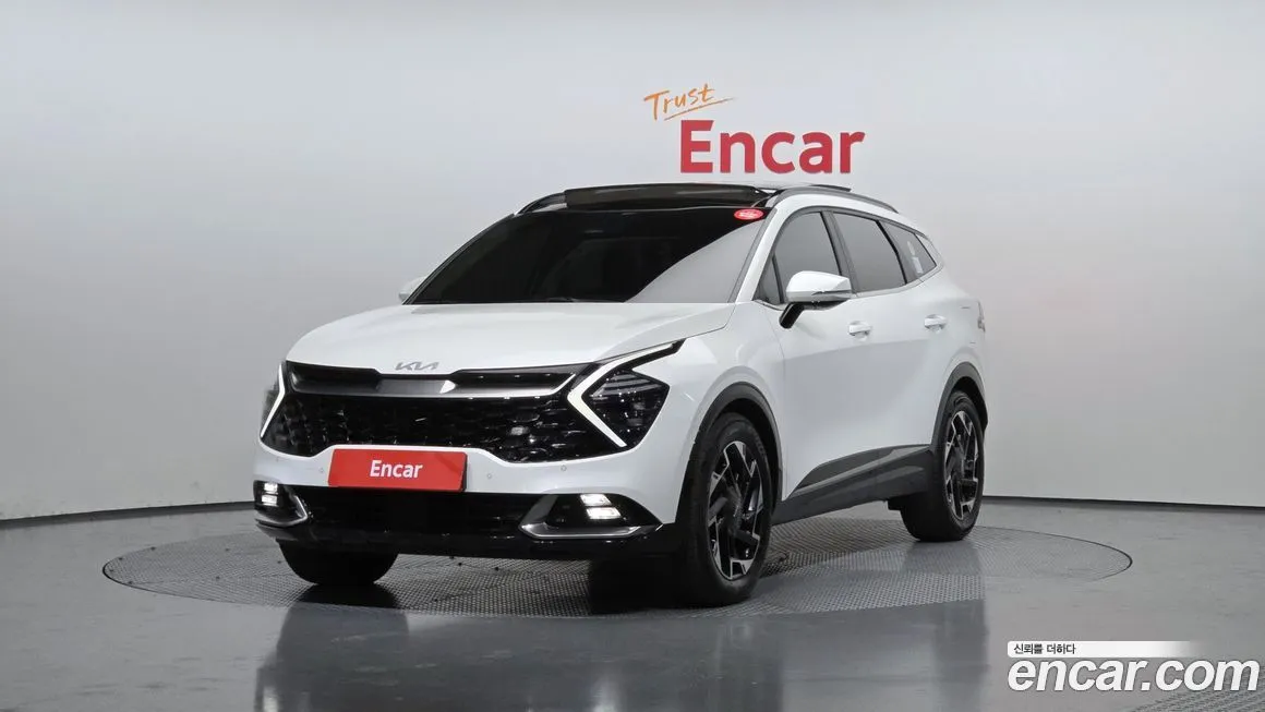 Kia Sportage — фото 1