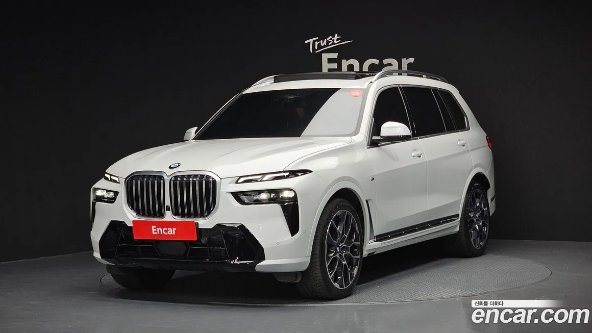 BMW X7 — фото 1