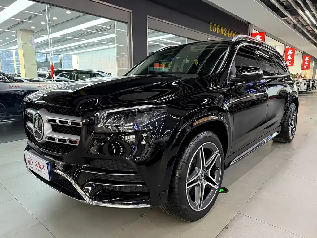 Mercedes-Benz GLS — фото 1
