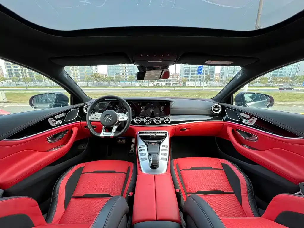 Mercedes-Benz AMG GT — фото 7
