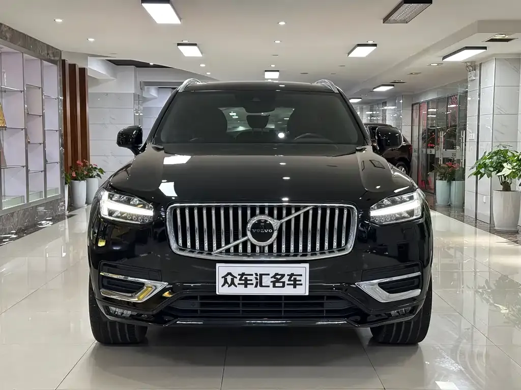 Volvo XC90 — фото 2