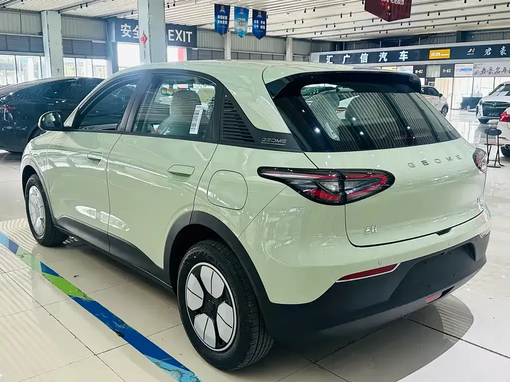 Geely Starburst — фото 4